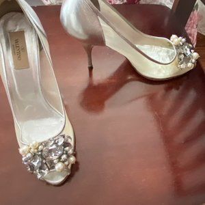 Valentino Garavani Silver Mesh Heels